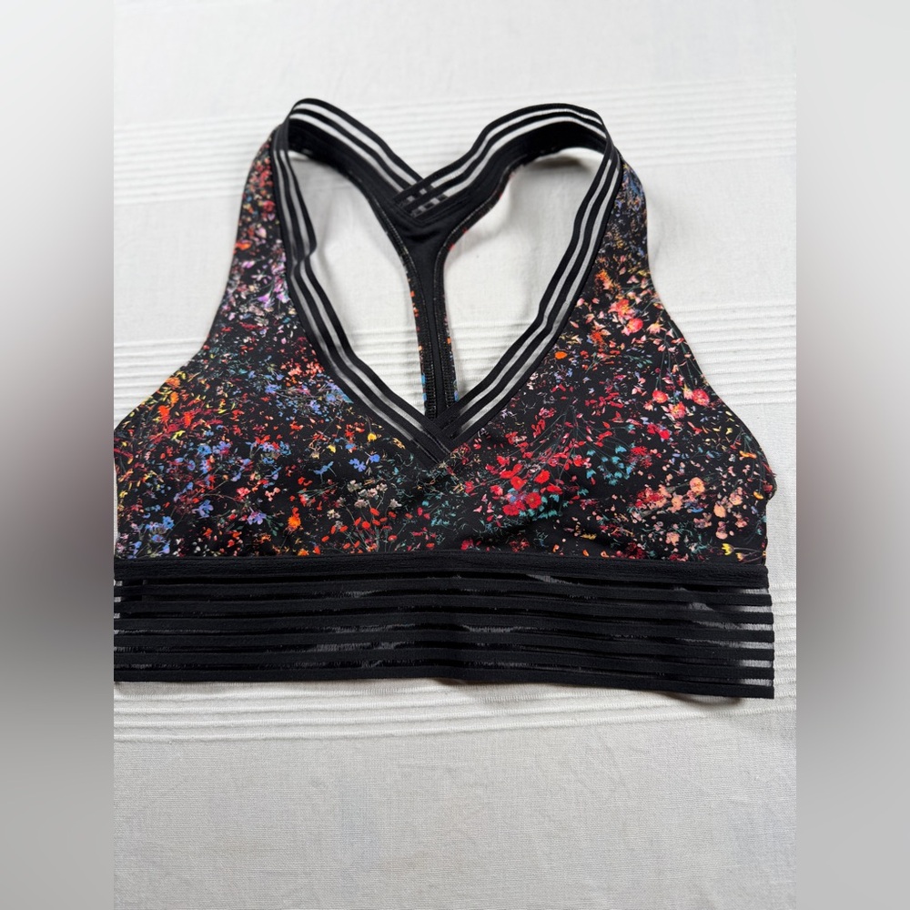 lululemon athletica Sports Bra